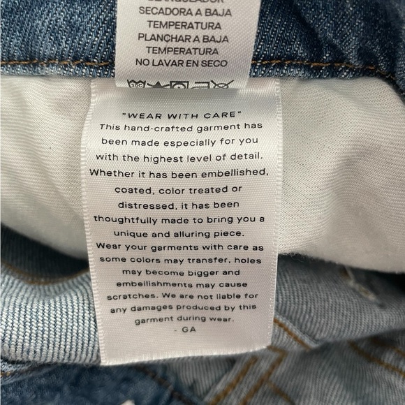 Good American High Rise Straight Jeans Indigo032 Frayed Hem NWOT Size 6 - Picture 8 of 8